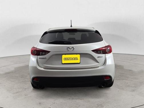 2015 Mazda Mazda3 i Sport