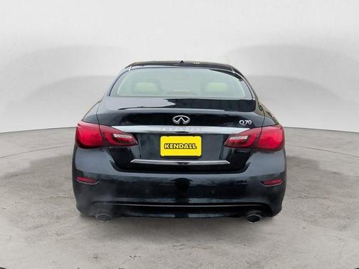 Hermosa Blue 2019 INFINITI Q70 3.7 LUXE