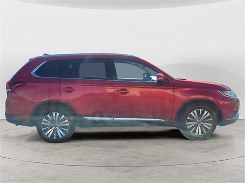 2020 Mitsubishi Outlander SEL