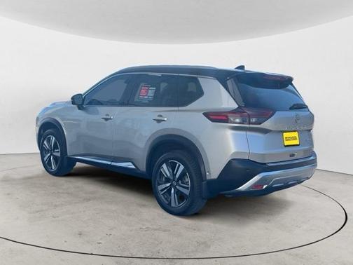 2022 Nissan Rogue Platinum