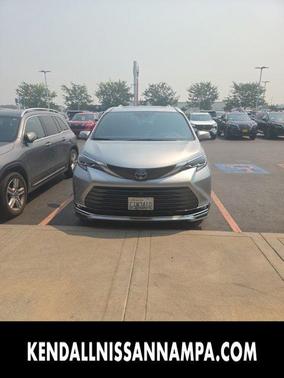 Celestial Silver Metallic 2025 Toyota Sienna Platinum 7 Passenger