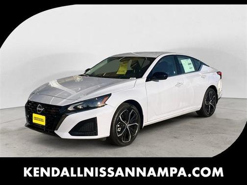 2025 Nissan Altima SR