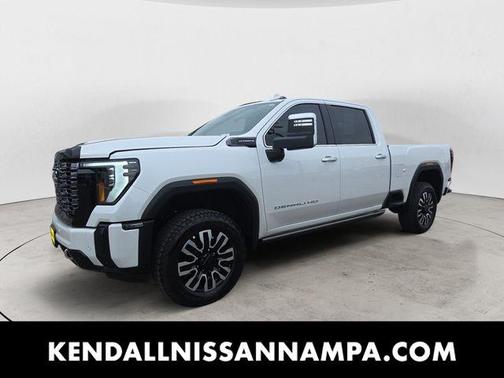 White Frost 2025 GMC Sierra 3500 Denali Ultimate