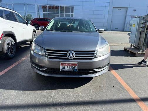 2014 Volkswagen Passat