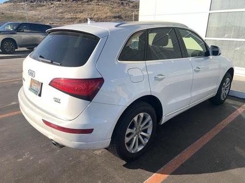2017 Audi Q5 2.0T Premium