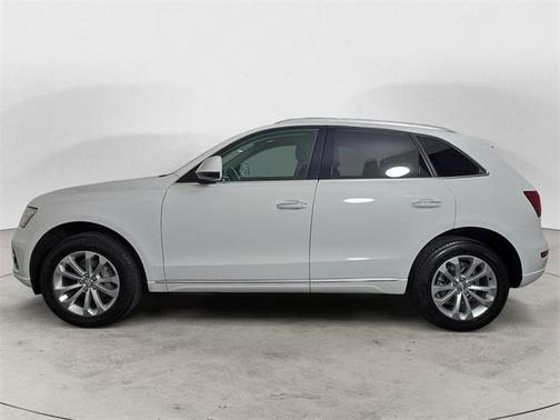2017 Audi Q5 2.0T Premium