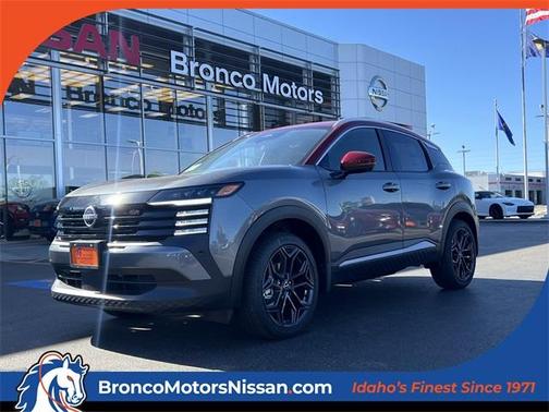 2025 Nissan Kicks SR