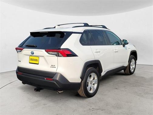 2019 Toyota RAV4 Hybrid XLE