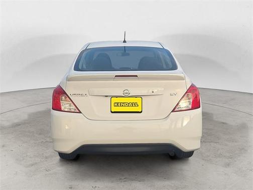 2018 Nissan Versa 1.6 SV