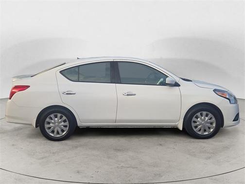 2018 Nissan Versa 1.6 SV