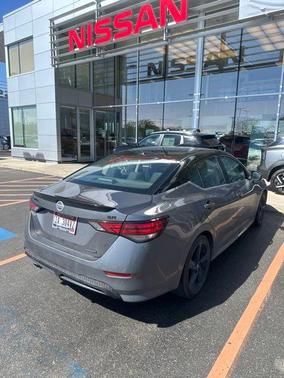 2 Tone Gray / Black Roof 2023 Nissan Sentra SR