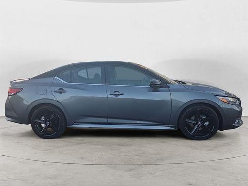 2 Tone Gray / Black Roof 2023 Nissan Sentra SR