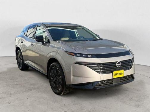 Champagne Silver 2026 Nissan Murano Platinum