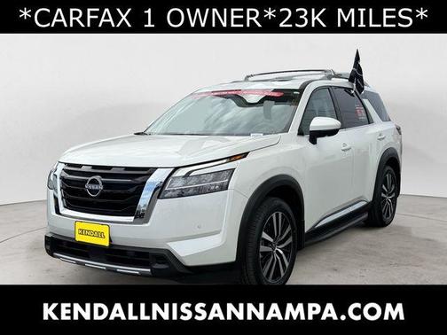 2023 Nissan Pathfinder Platinum