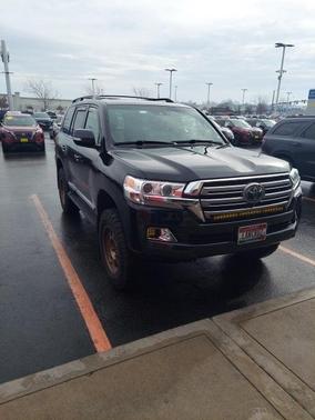 2020 Toyota Land Cruiser Base