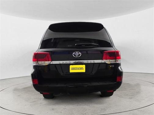 2020 Toyota Land Cruiser Base