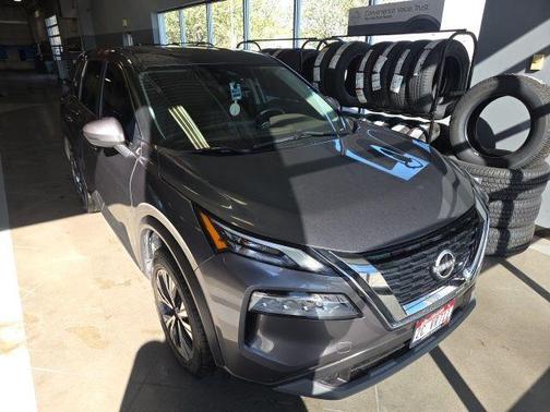 Gun Metallic 2022 Nissan Rogue SV