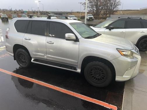 2017 Lexus GX 460 Base
