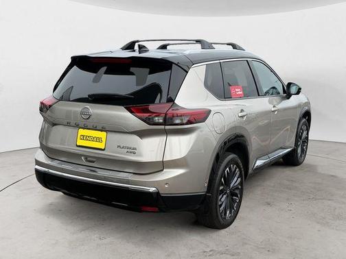 2025 Nissan Rogue Platinum