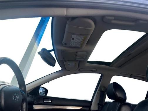 2013 INFINITI G37x Base