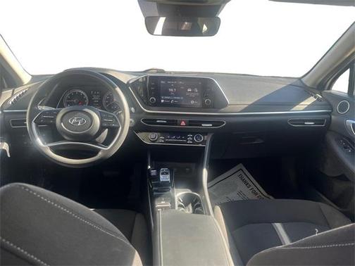 2022 Hyundai SONATA SEL