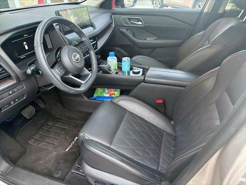 2t Chpn Blk Roo 2024 Nissan Rogue Platinum