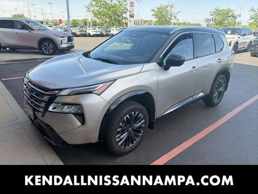 2t Chpn Blk Roo 2024 Nissan Rogue Platinum