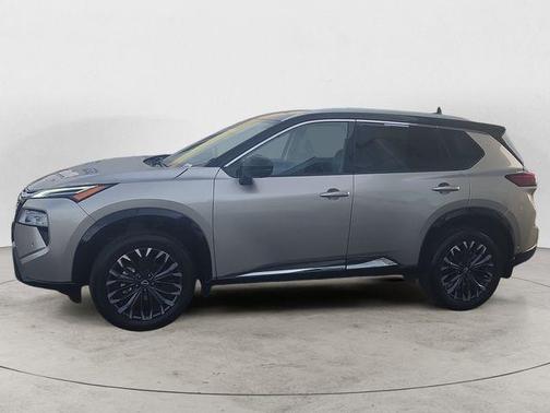 2t Chpn Blk Roo 2024 Nissan Rogue Platinum