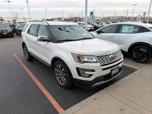 2017 Ford Explorer Platinum