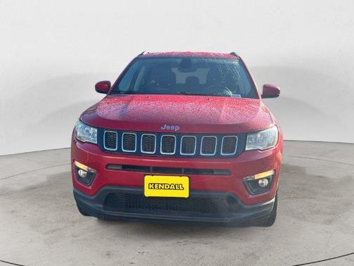 Red Line 2018 Jeep Compass Latitude