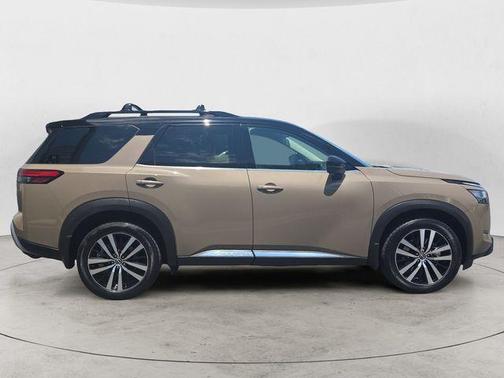 2 Tone Tan / Black Roof 2023 Nissan Pathfinder Platinum