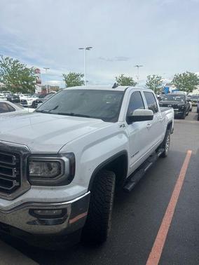 Summit White 2017 GMC Sierra 1500 SLE