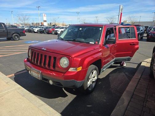 Deep Cherry Red Crystal Pearlcoat 2011 Jeep Patriot Latitude X