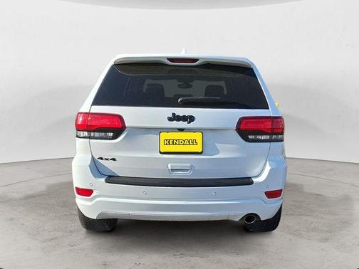 Bright White Clearcoat 2019 Jeep Grand Cherokee Altitude