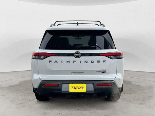 Everest White P 2026 Nissan Pathfinder Platinum