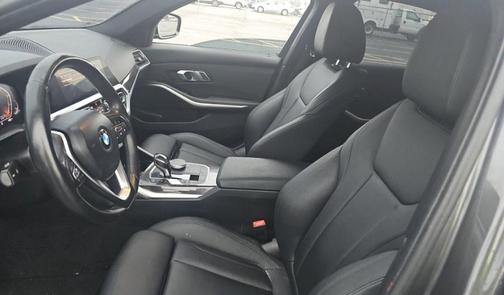 2020 BMW 330 i