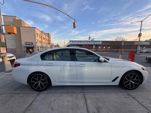 2023 BMW 540 i