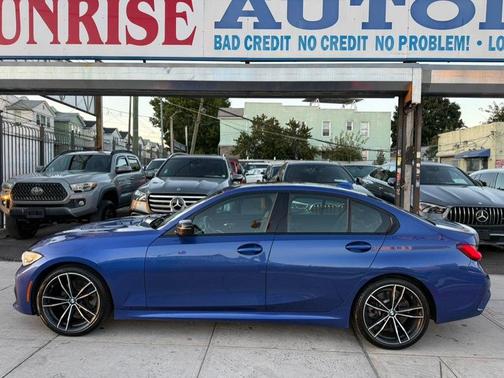 Blue 2021 BMW 330 i xDrive