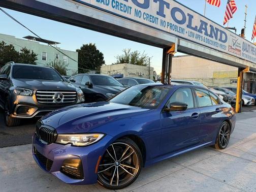 Blue 2021 BMW 330 i xDrive