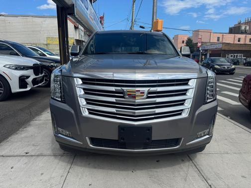 2017 Cadillac Escalade Platinum