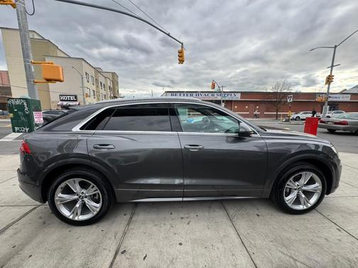 2020 Audi Q8 55 Premium Plus