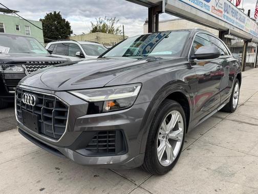 2020 Audi Q8 55 Premium Plus