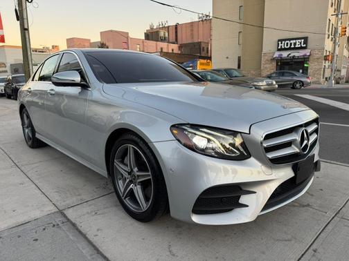 2019 Mercedes-Benz E-Class E 300 4MATIC