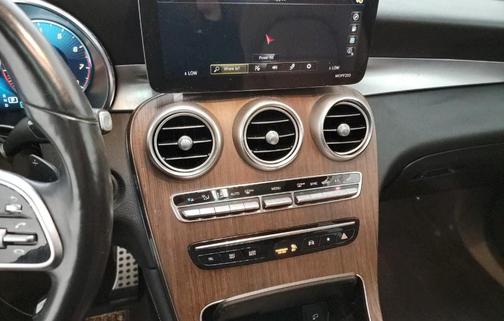 2021 Mercedes-Benz GLC 300 Base 4MATIC