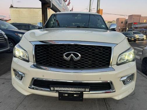 2015 INFINITI QX80 Base