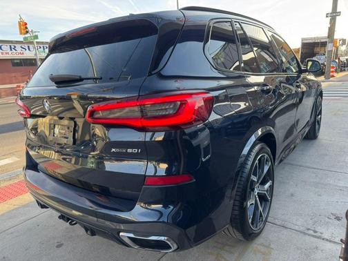 Black 2019 BMW X5 xDrive50i