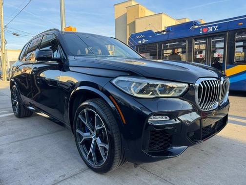Black 2019 BMW X5 xDrive50i