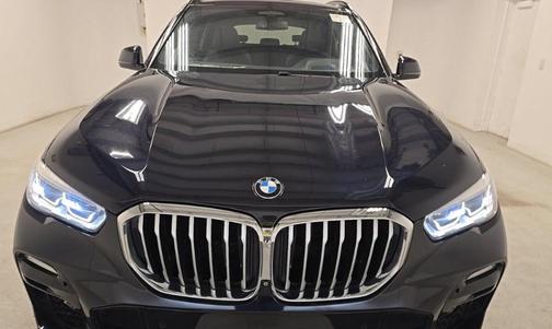 Black 2019 BMW X5 xDrive50i
