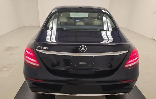 2018 Mercedes-Benz E-Class E 300
