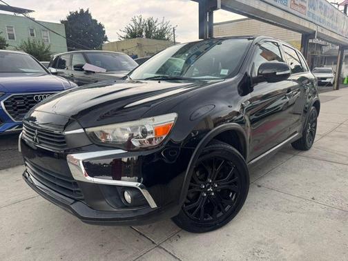 Black 2017 Mitsubishi Outlander Sport ES
